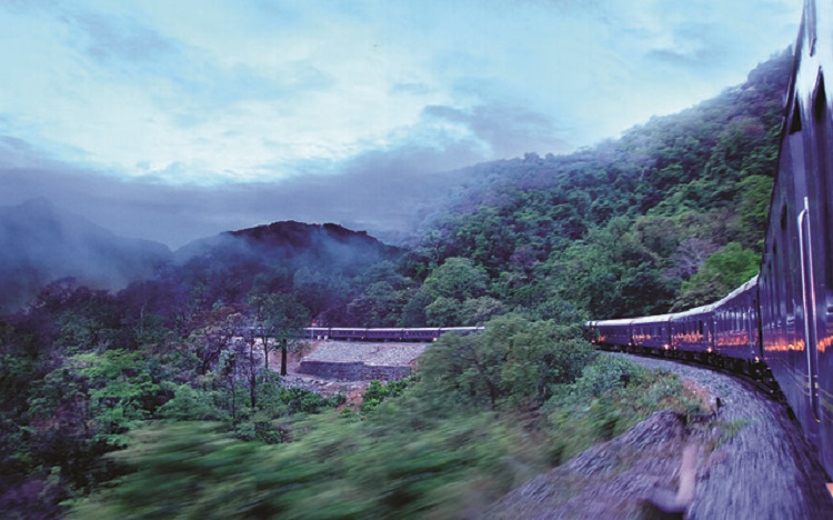 deccan odyssey train