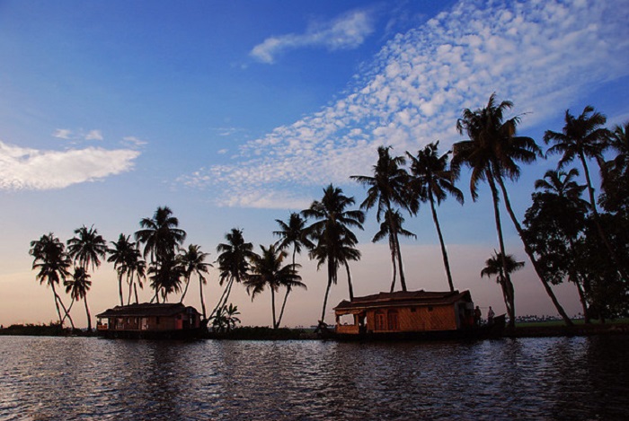 Romantic Vacation Ideas in Kerala