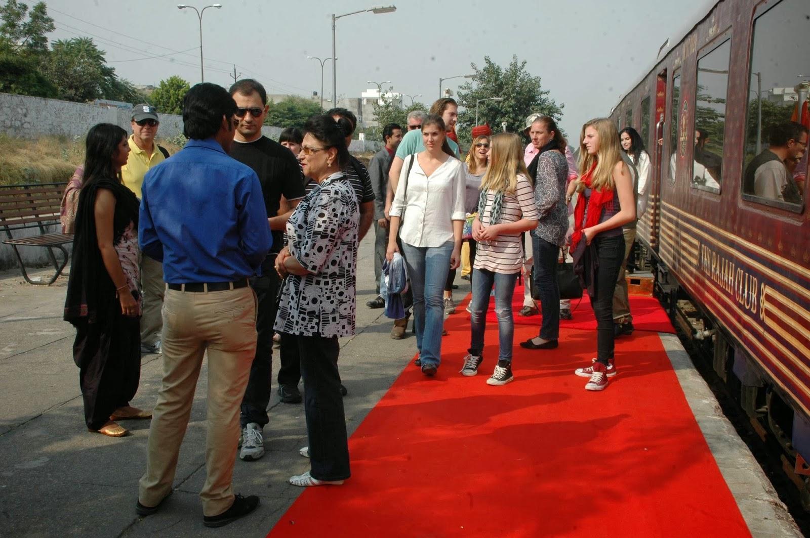 Maharajas Express: Luxury Train Travel in India