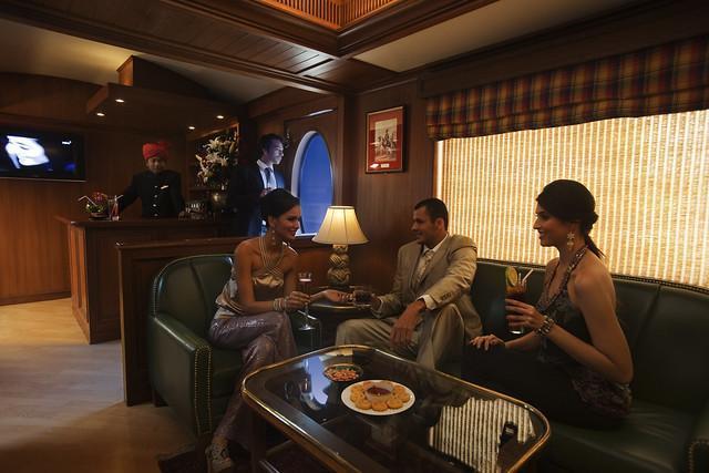 Luxury Trains in India offering Luxuriant Experience on Iron Wheels