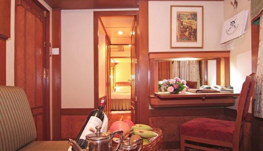 Top 10 Reasons to Choose Luxury Trains for Tours to India