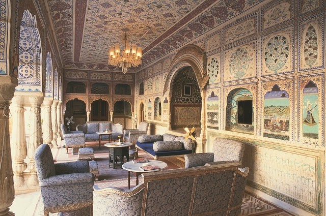 Magnificent fresco and hand painted ceilings of Sultan Mahal inside Samode Palace Complex