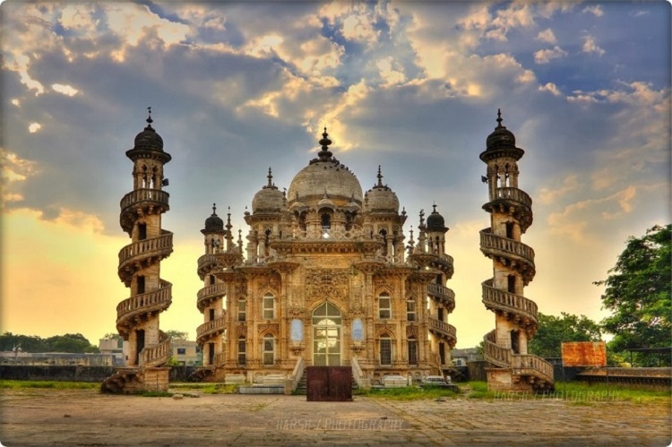 Mahabat-ka-Maqbara