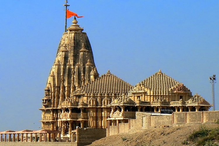 Dwarkadheesh Temple in Gujarat is the most sacred Hindu Temple and a part of Char Dham Yatra