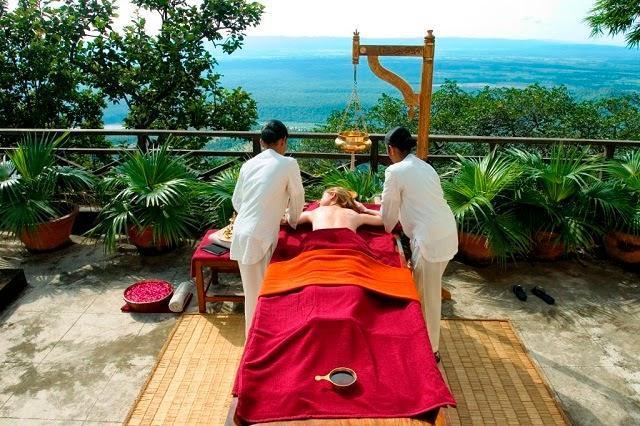 he spa and ayurveda therapies at Ananda nestled in the Himalayas is as phisically de-stressing as they are emotionally and spiritually uplifting
