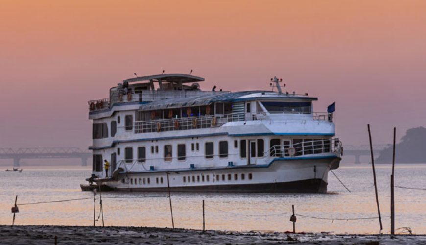 Best Luxury Cruises in India: River, Backwater & Island Cruises