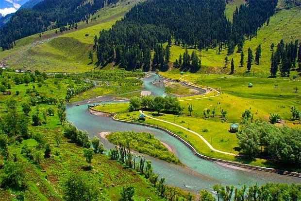 "Betaab Valley, Pahalgam