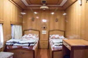  Indian Railways saloon coach - Bedroom