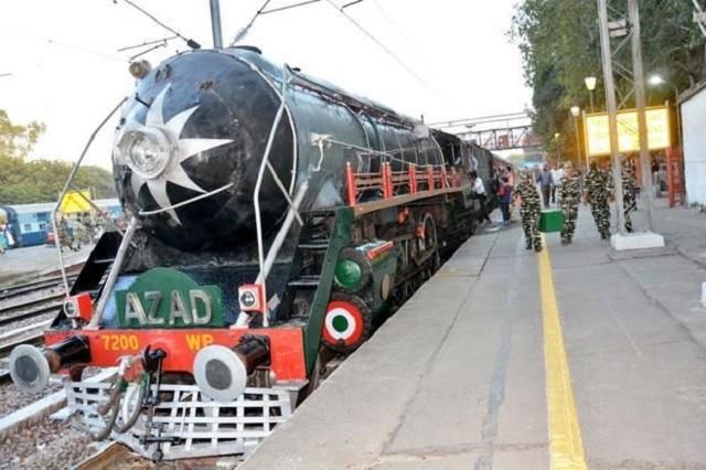 71-years old steam locomotive is back to haul the Palace on Wheels