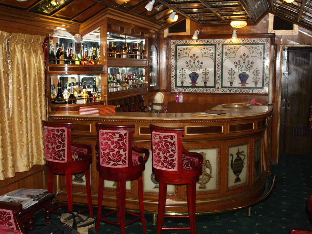 Bar Palace on Wheels