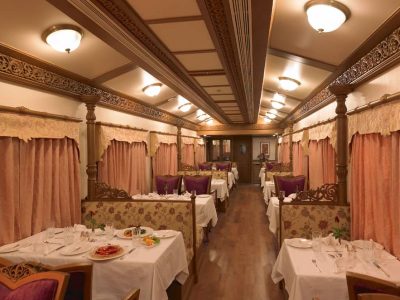 Nala Dining Car