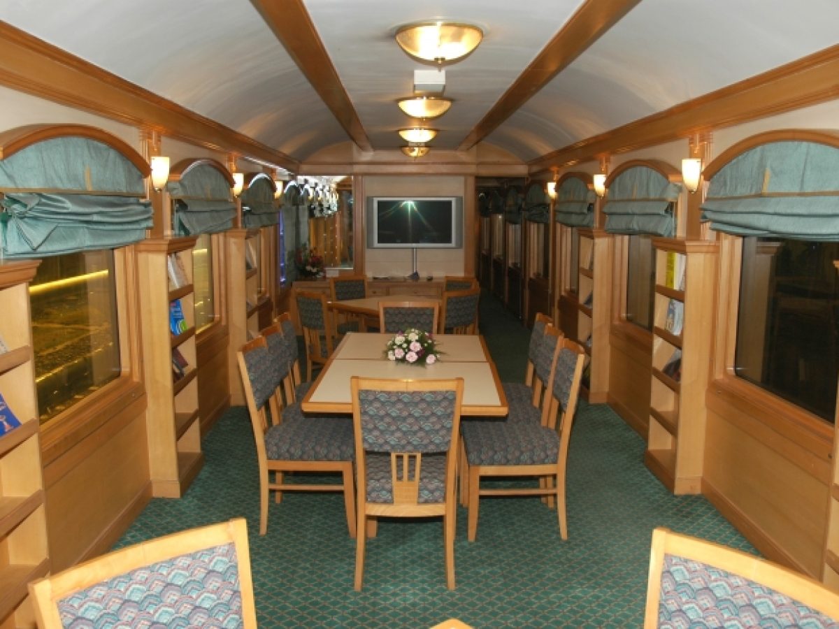 Seating Lounge Deccan Odyssey