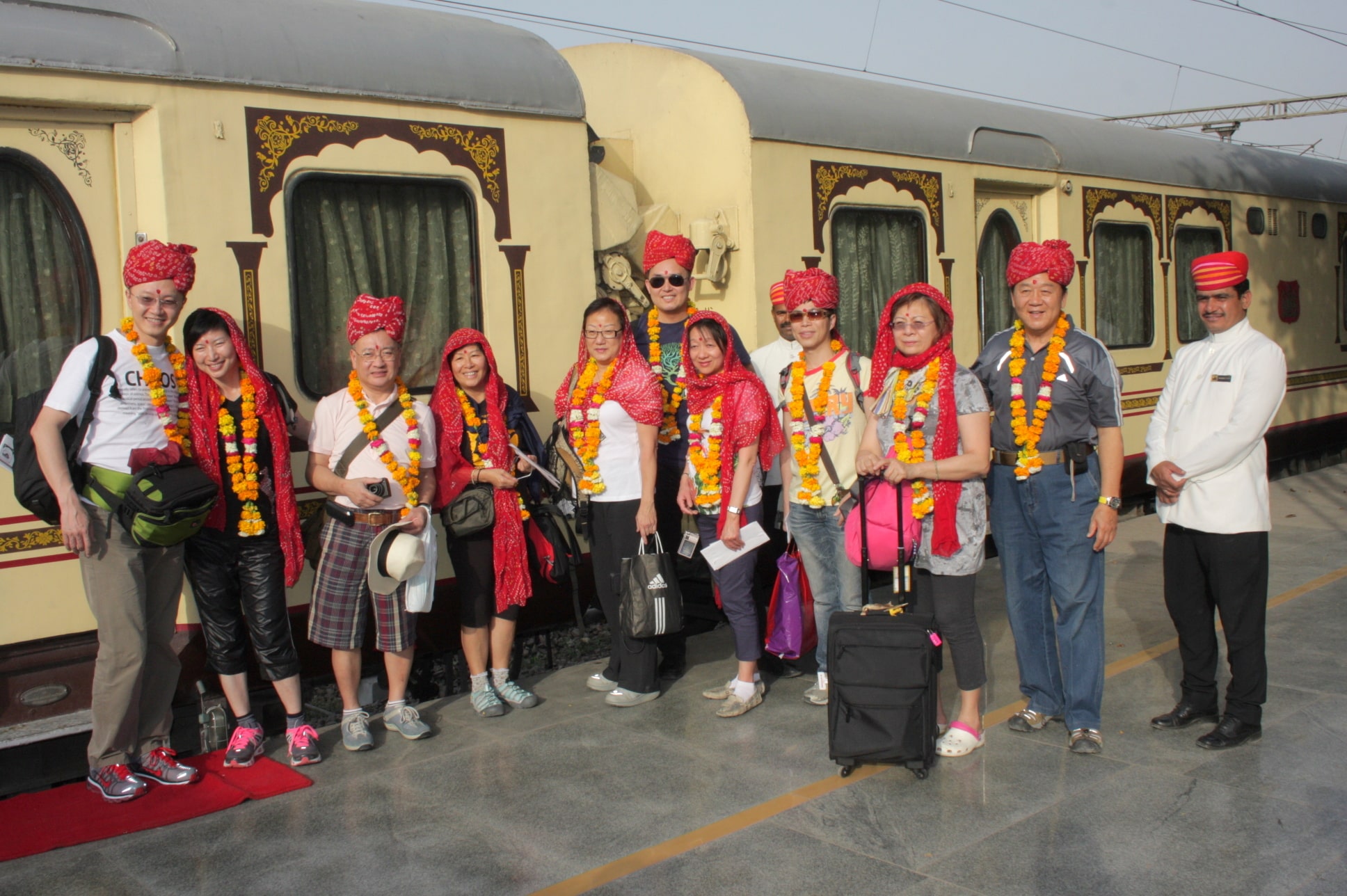 Traditional Welcome Palace on Wheels
