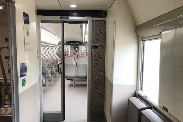 Vande Bharat Express: The doors between two coaches are automatic and on each door there is an optical sensor to help the visually challenged passengers.
