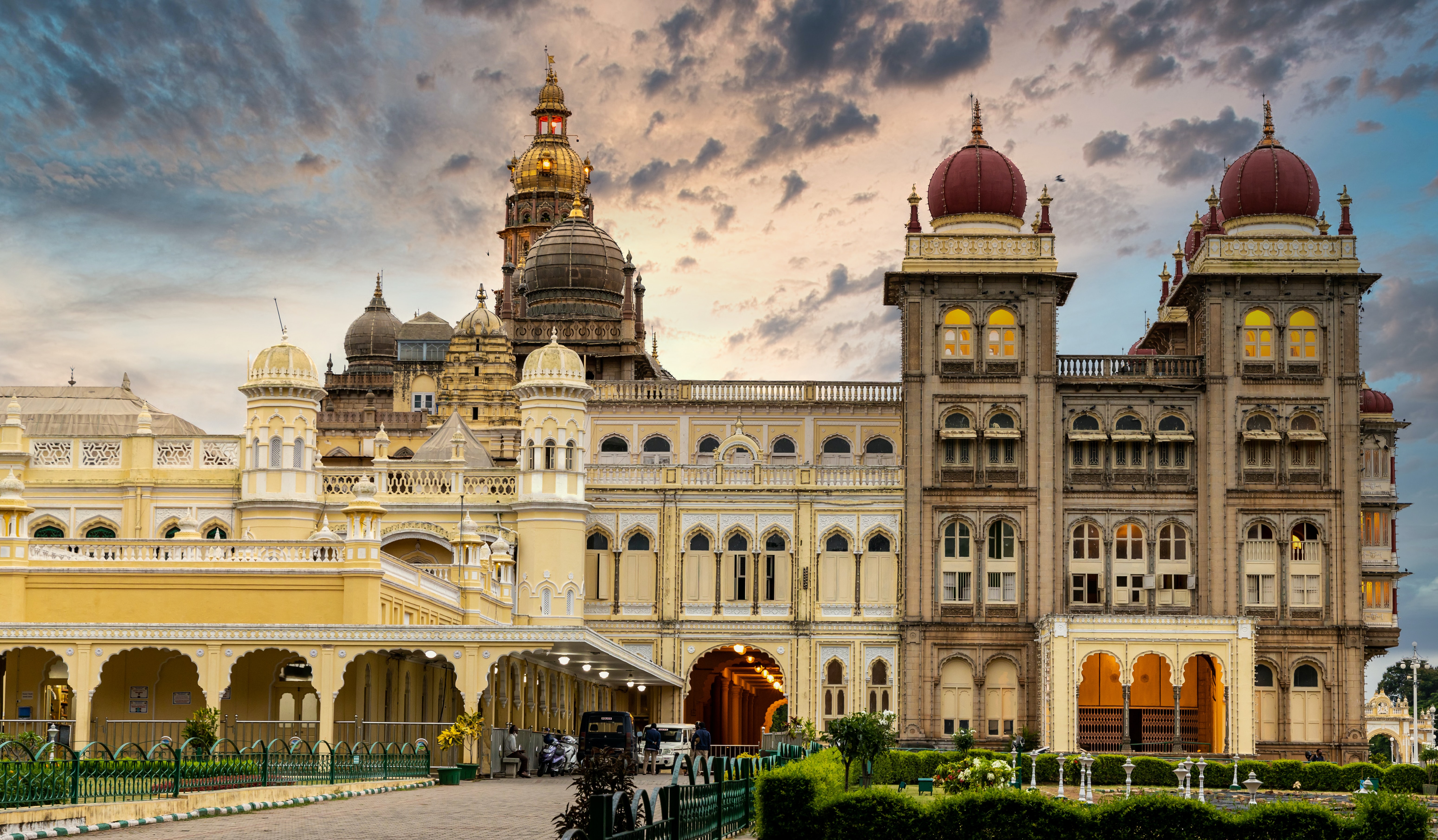 Stay in an Indian Palace