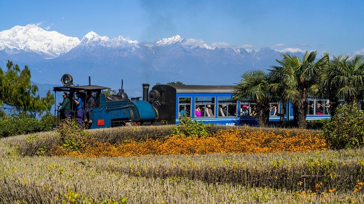 Places to Visit in Darjeeling in April