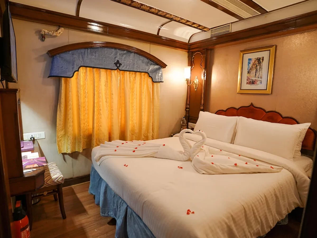 Twin Bed Cabin
