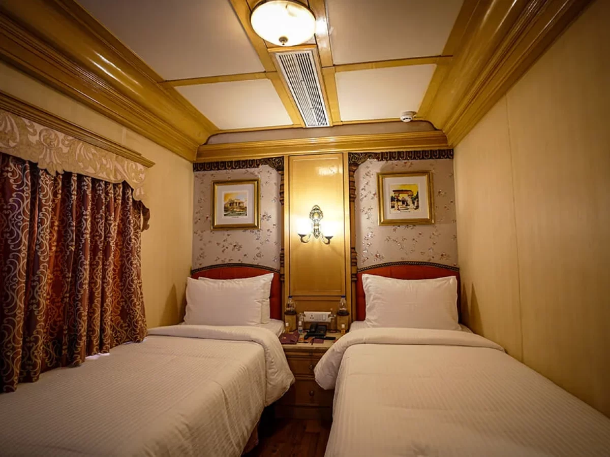 Twin Bed Cabin