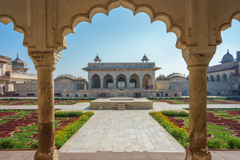 Day 1 - Sunday - Delhi - Agra