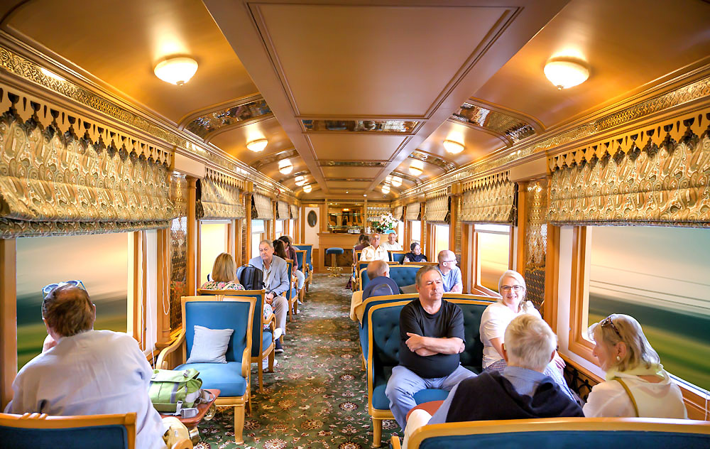 Indian luxury train