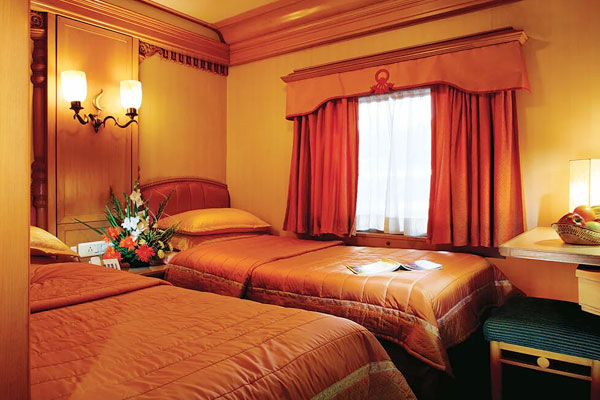 What is the on-board experience like on each train