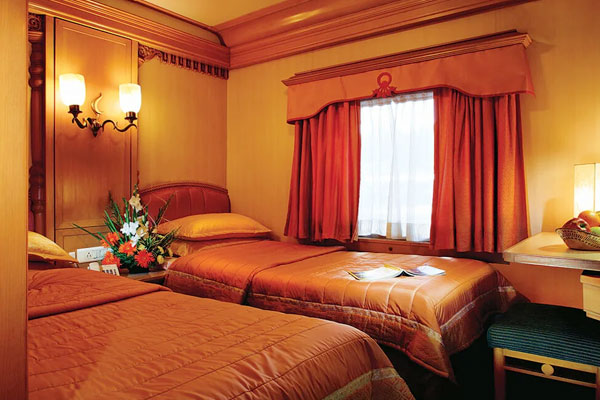 What is the Eastern & Oriental Express and how is it different